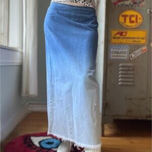 Vintage Y2K Scandi Girl | Guess Denim Maxi Skirt | Ombre Dip-Dye | Low Rise | L